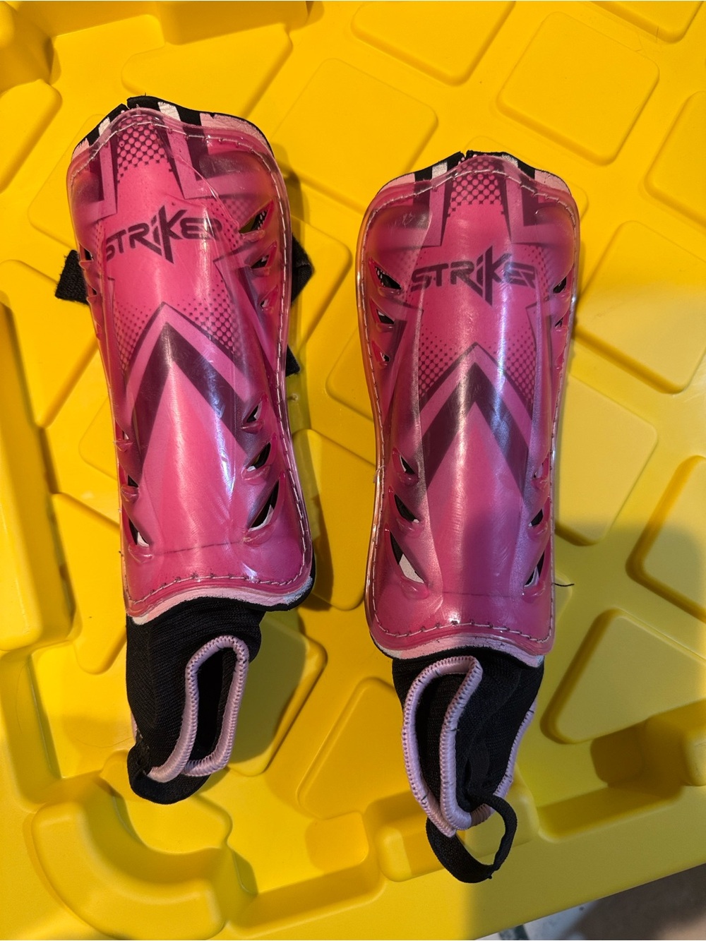 Strike Pink Youth Shin Guards